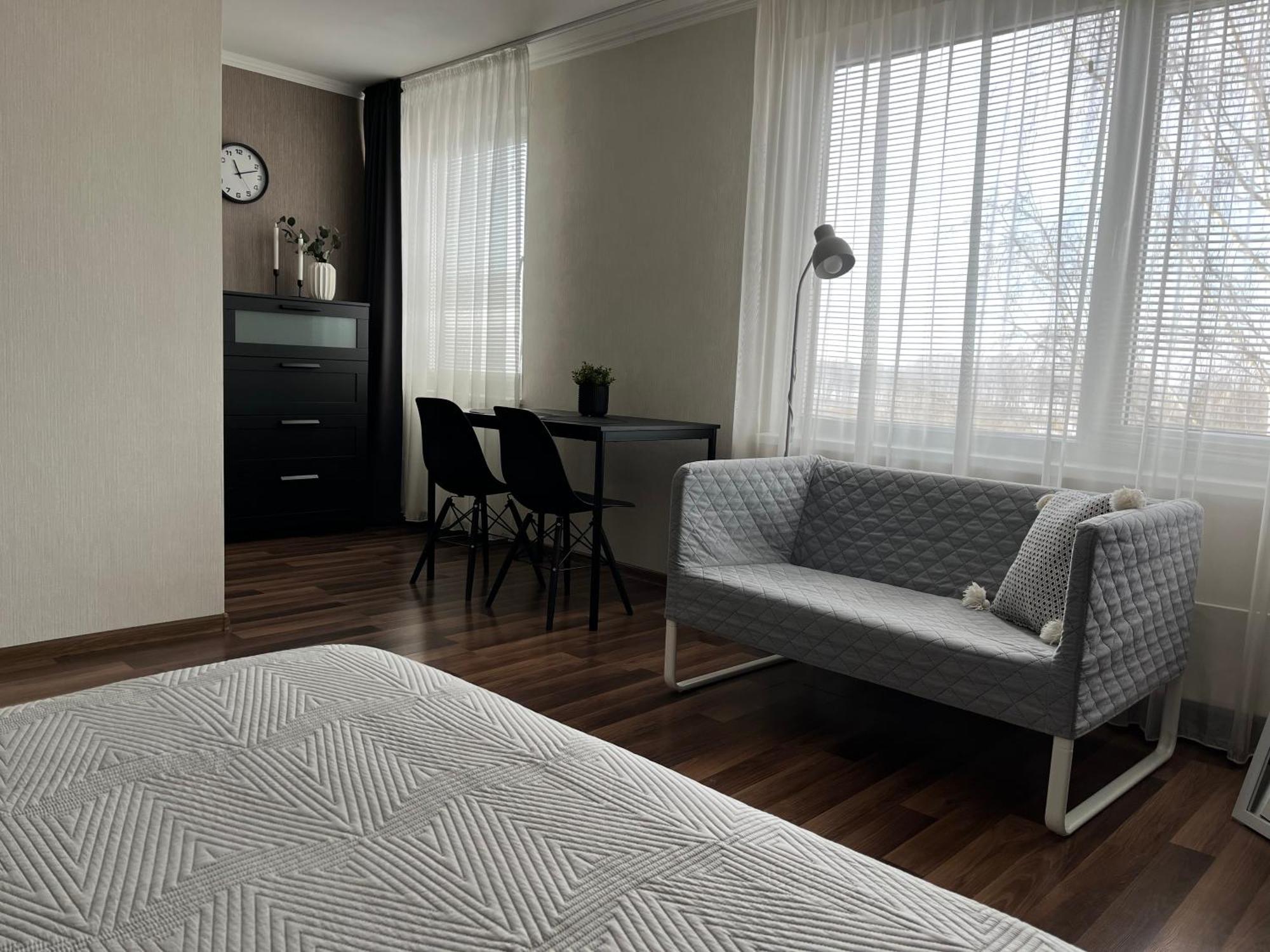Vienibas Apartment 다우가프필스 외부 사진