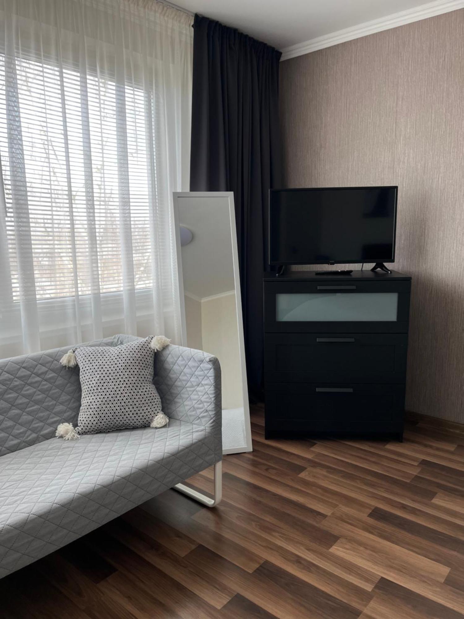 Vienibas Apartment 다우가프필스 외부 사진